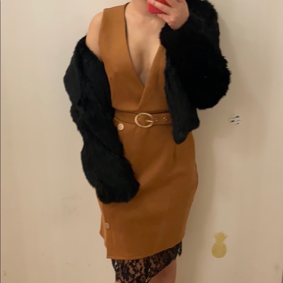 korean boutique Dresses & Skirts - Dress with belt. S